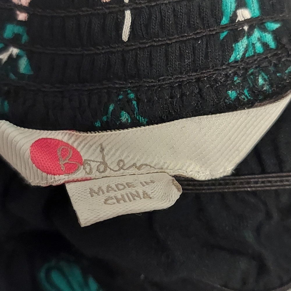 Boden Smocked High Neck‎ Top Floral Blouse US 6 Bohemian Artsy Maximalist - Picture 5 of 9